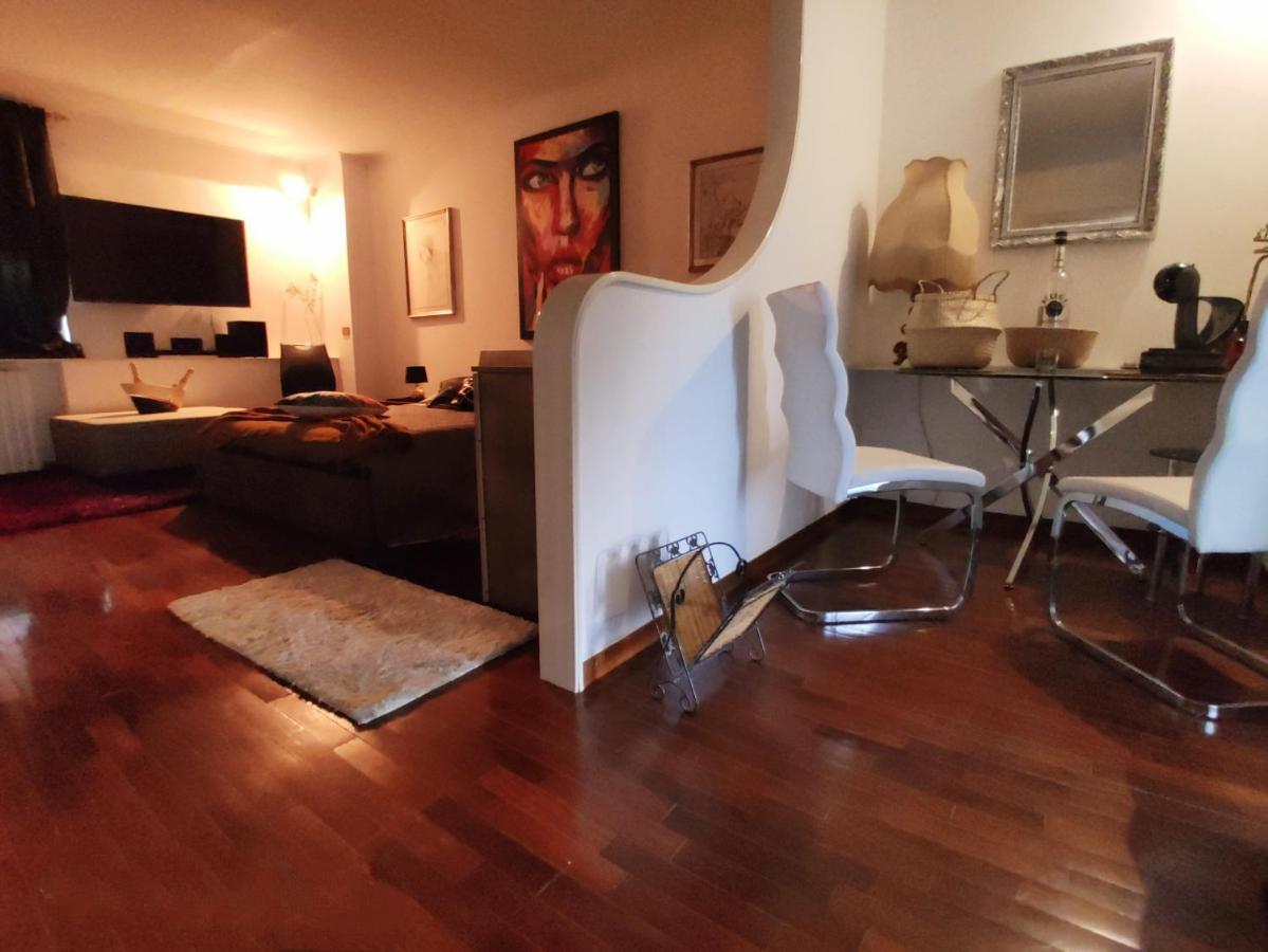 Terrazze Bs Bed & Breakfast รูติเญียโน ภายนอก รูปภาพ