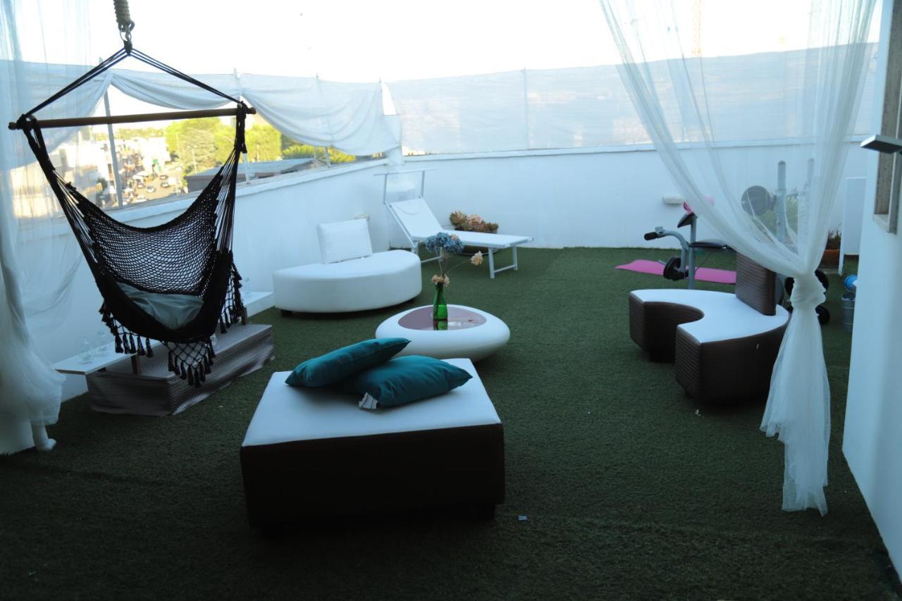 Terrazze Bs Bed & Breakfast รูติเญียโน ภายนอก รูปภาพ