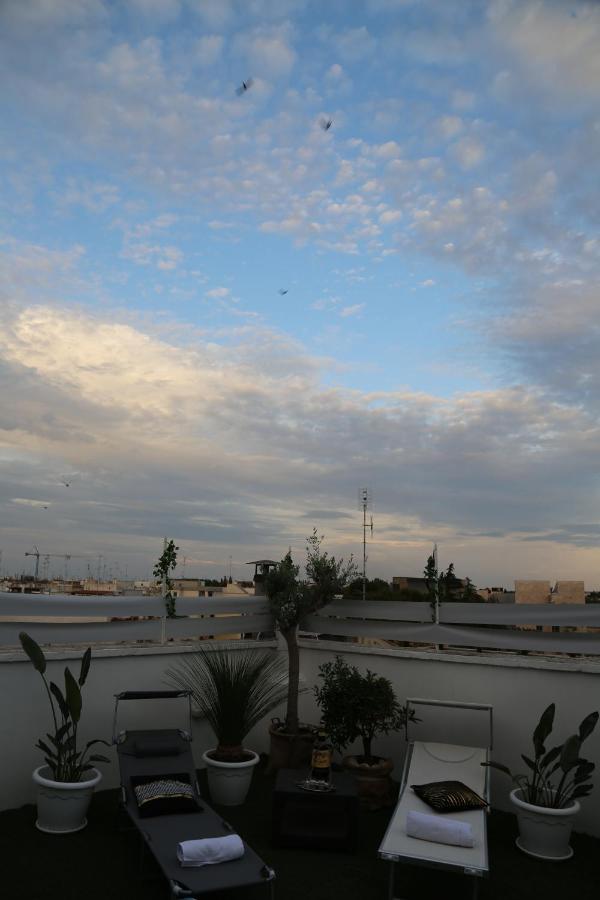 Terrazze Bs Bed & Breakfast รูติเญียโน ภายนอก รูปภาพ
