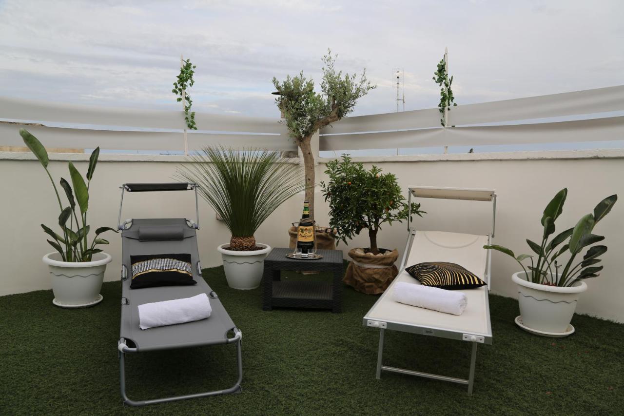Terrazze Bs Bed & Breakfast รูติเญียโน ภายนอก รูปภาพ