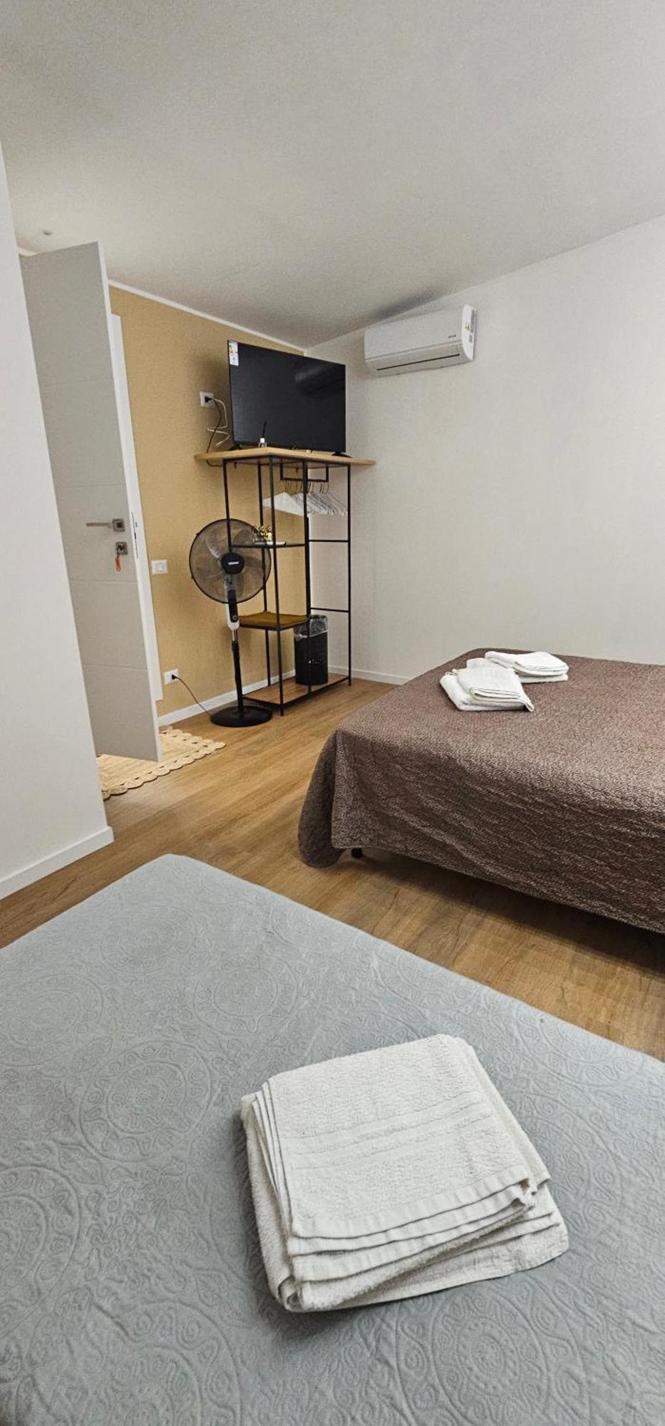 Terrazze Bs Bed & Breakfast รูติเญียโน ภายนอก รูปภาพ